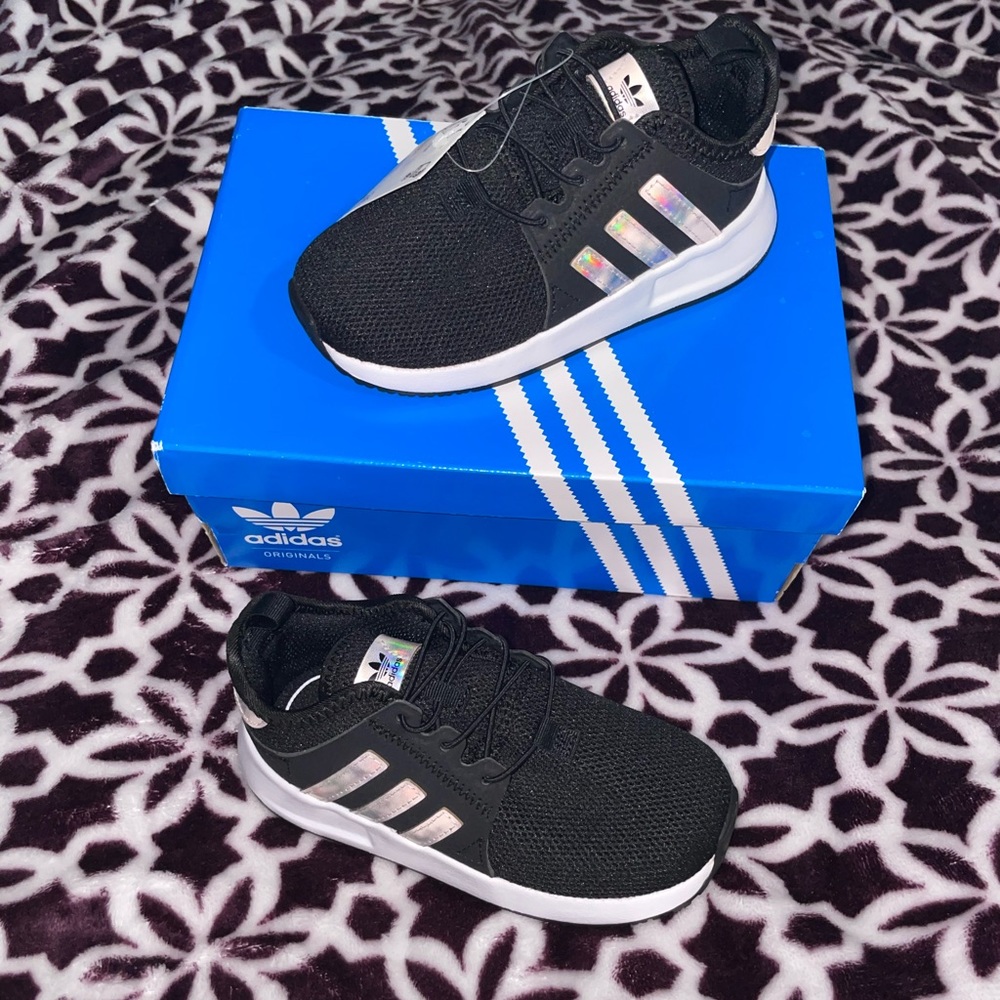 Kids size 9 adidas, brand new